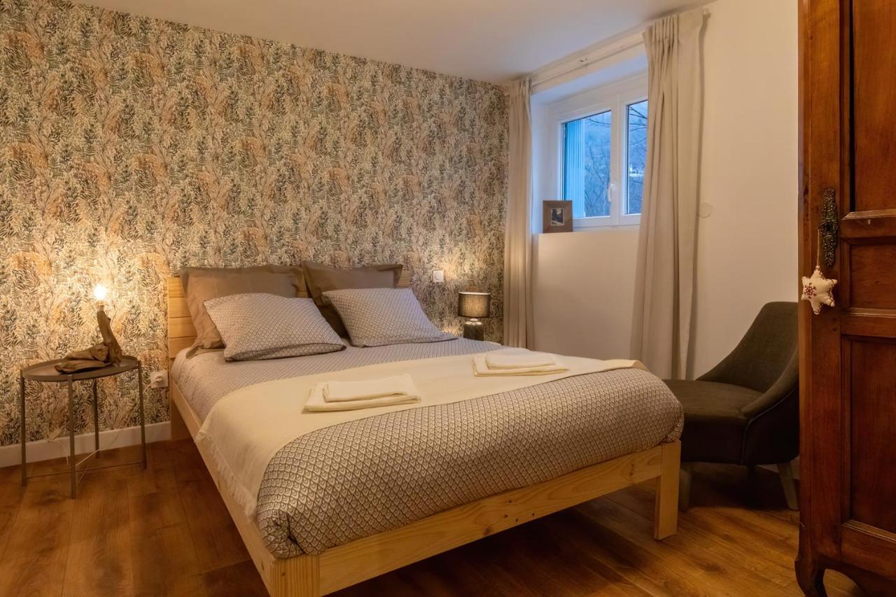 Les Appartements De Clelia Ax-les-Thermes Exterior foto