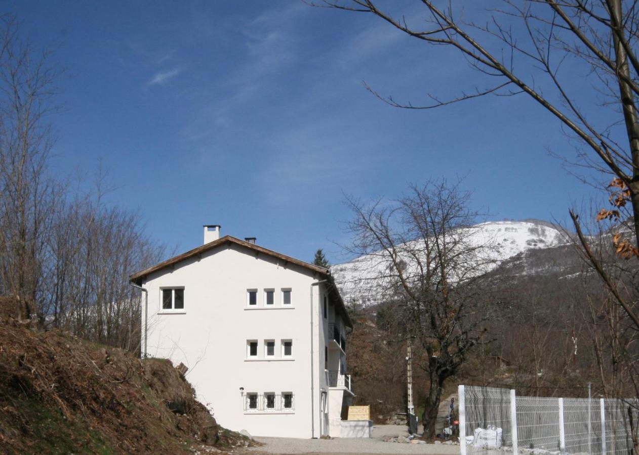 Les Appartements De Clelia Ax-les-Thermes Exterior foto